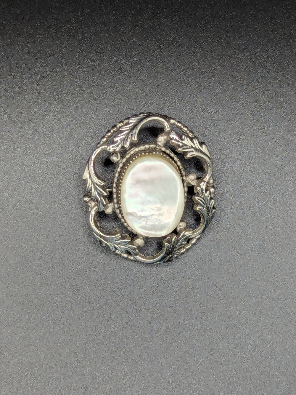 Sterling Silver Mother-of-Pearl Floral Filigree Brooch - White